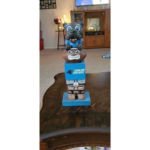 COLLECTIBLE CAROLINA PANTHERS WOODEN TIKI STATUE - Picture 2 of 8